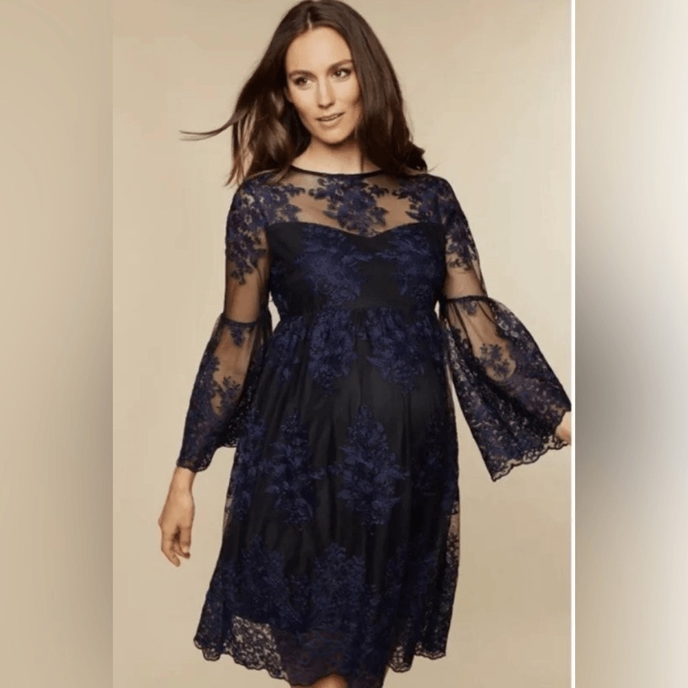 Motherhood blue lace dress bell sleeve